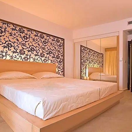 K Boutique 4*